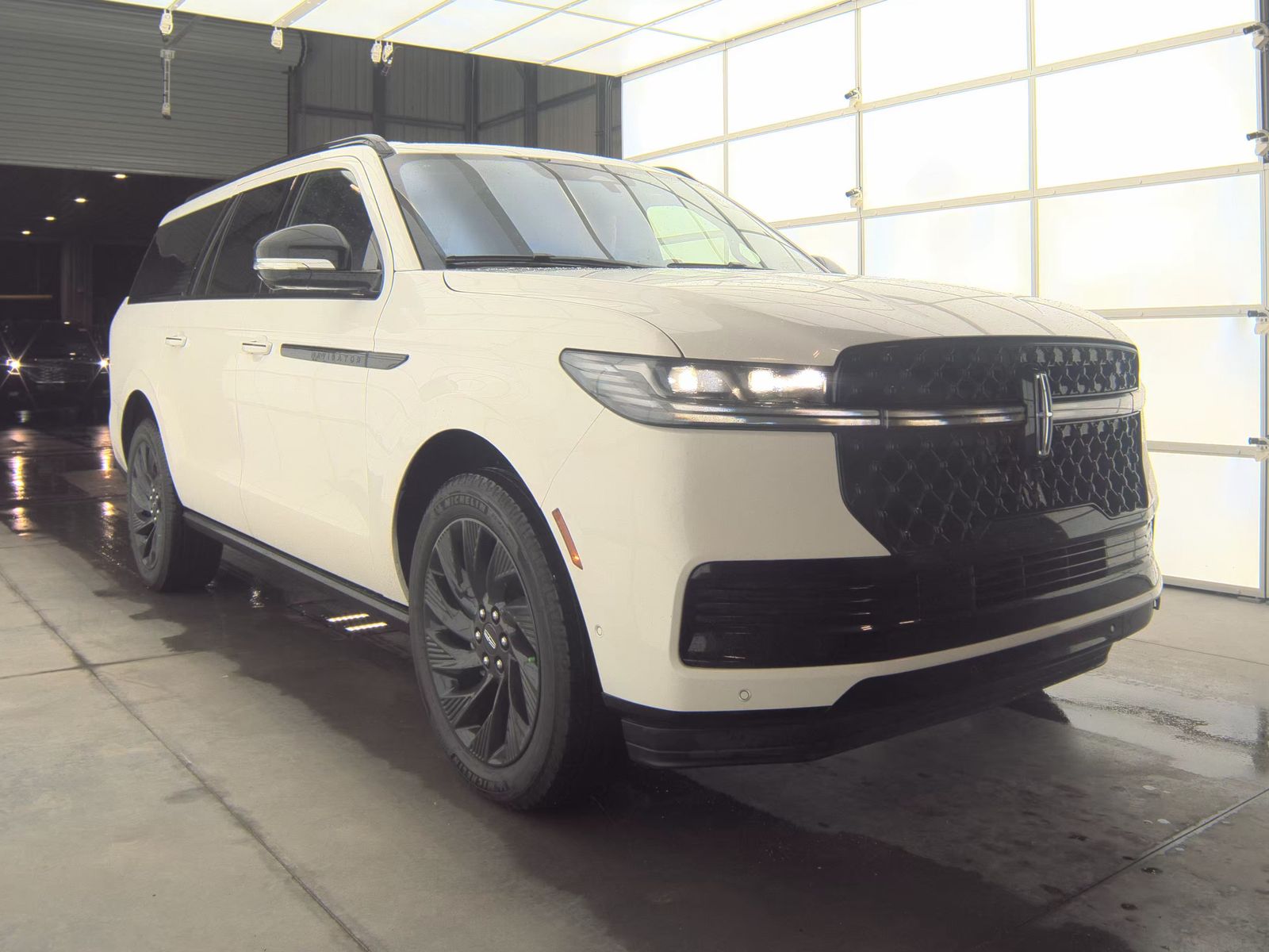 2025 Lincoln Navigator L Reserve AWD