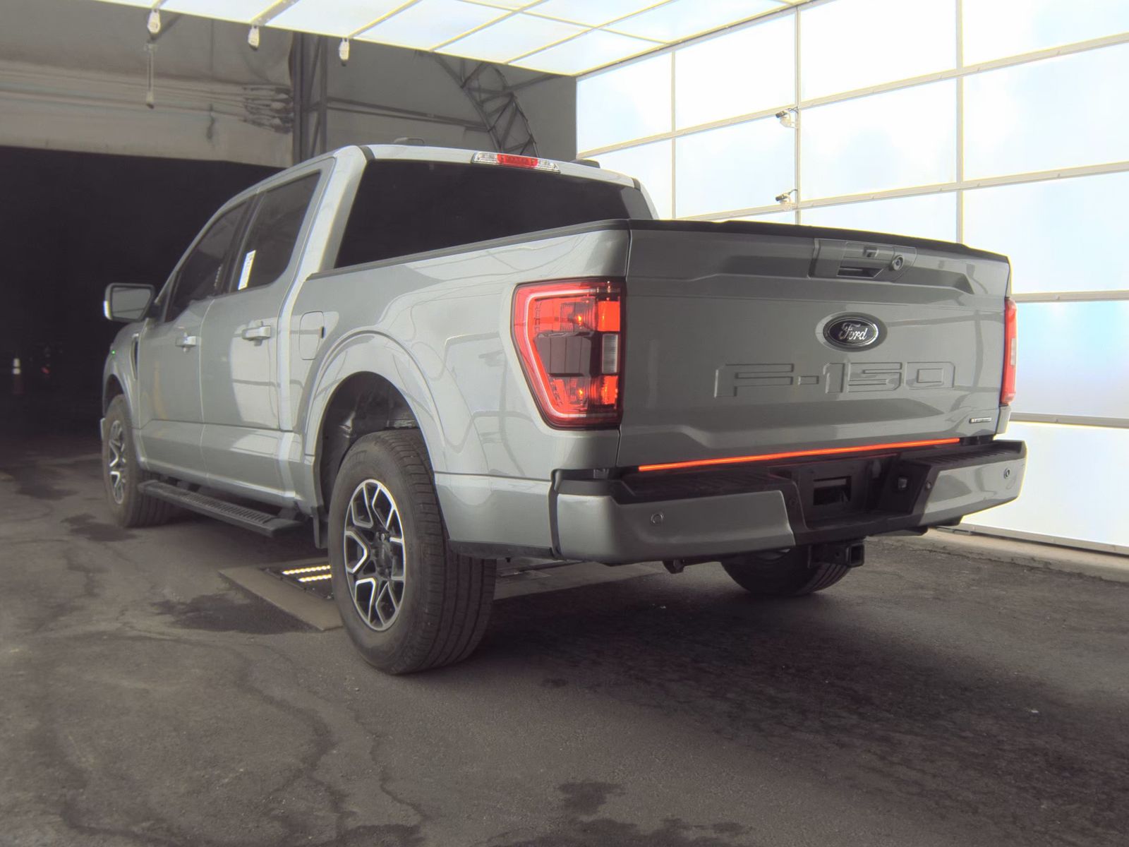 2023 Ford F-150 XLT RWD