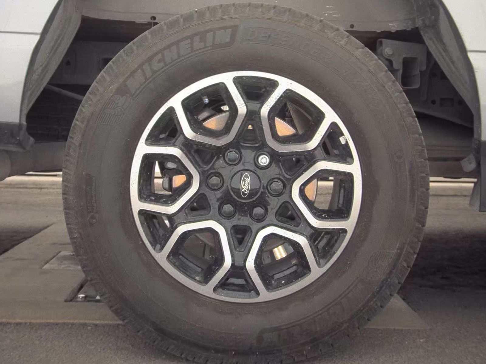 2023 Ford F-150 XLT RWD