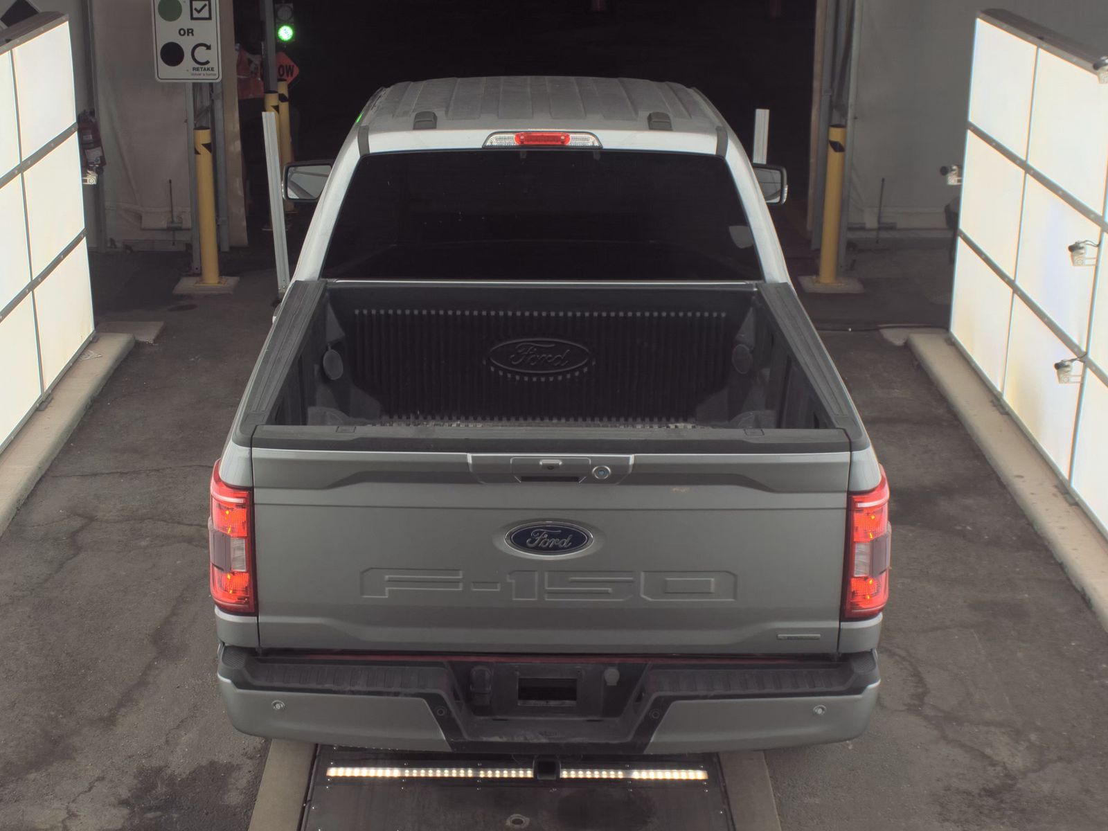 2023 Ford F-150 XLT RWD