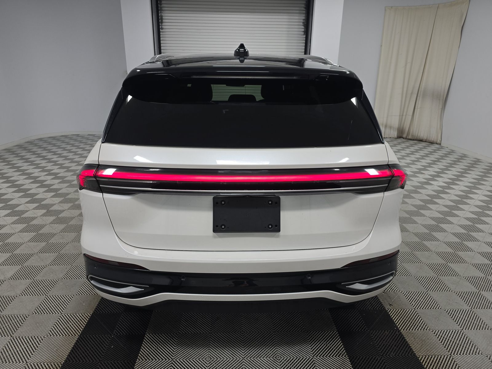 2024 Lincoln Nautilus Reserve AWD