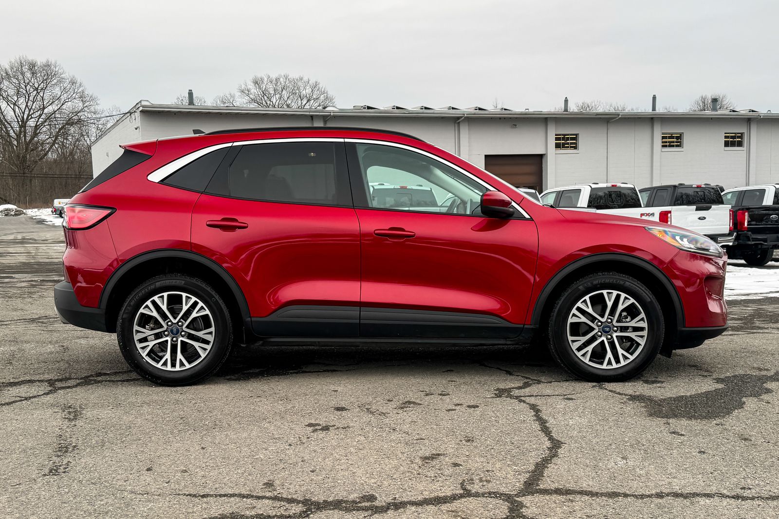 2022 Ford Escape Hybrid SEL AWD