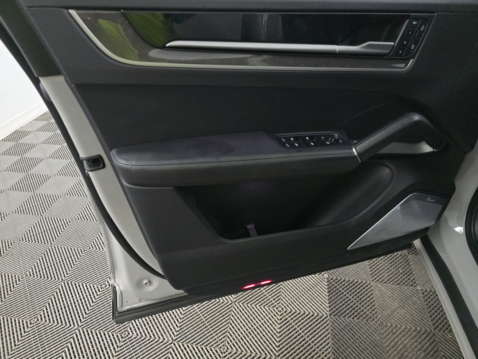 2024 Porsche Cayenne S AWD