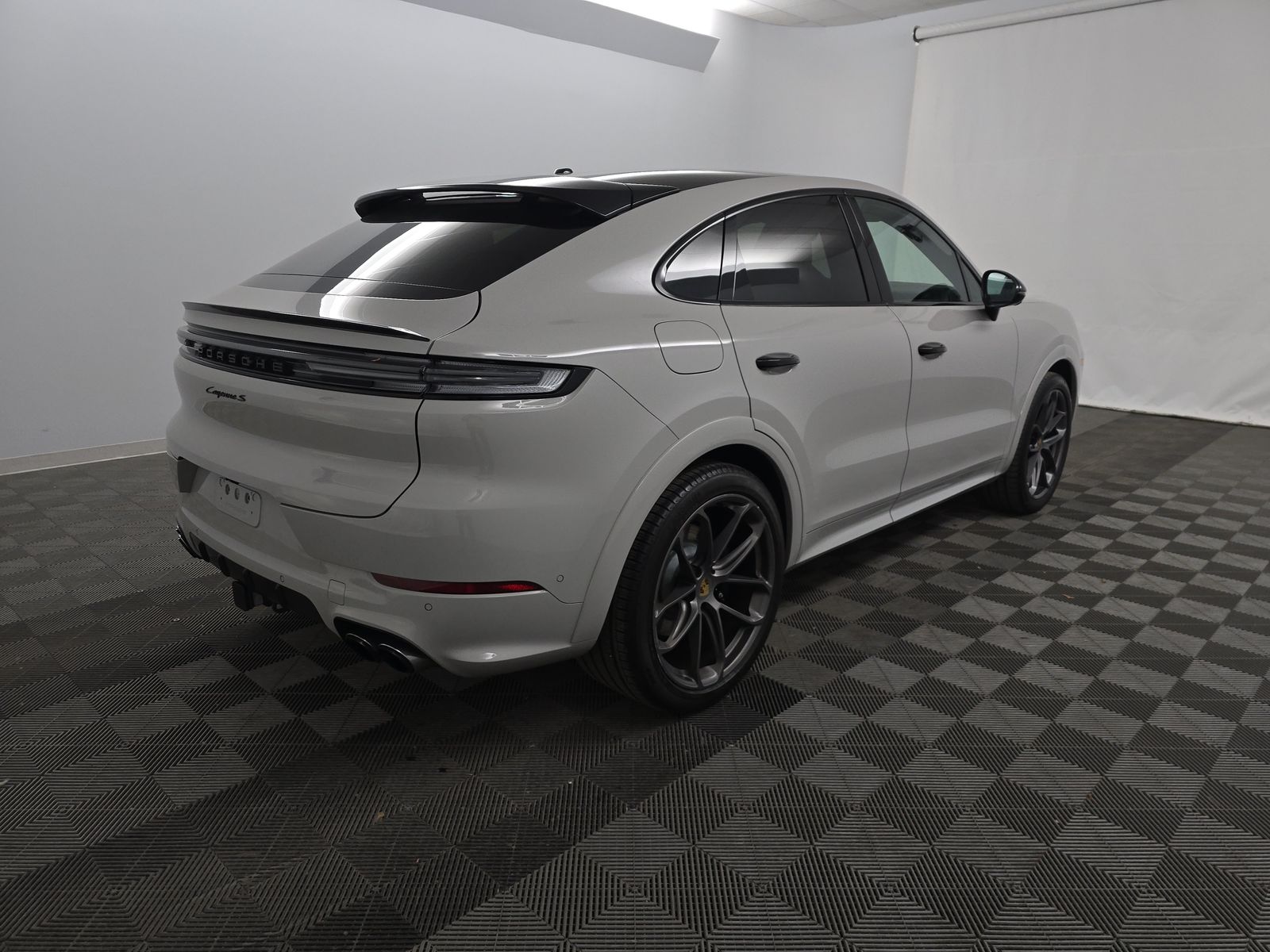 2024 Porsche Cayenne S AWD