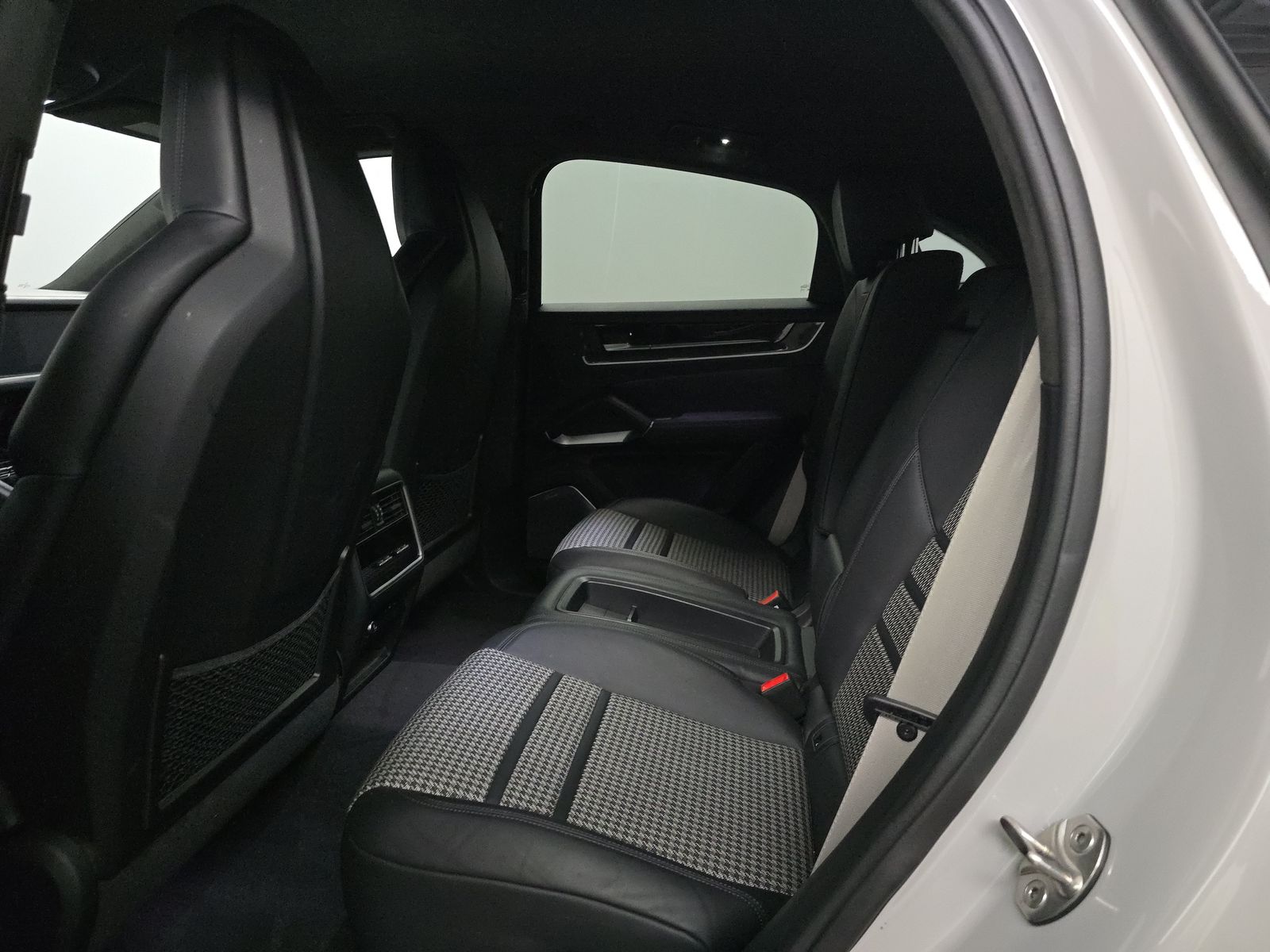 2024 Porsche Cayenne S AWD