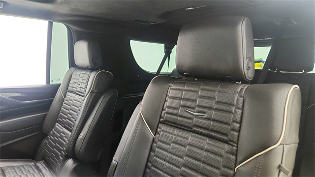 2023 Cadillac Escalade ESV Sport Platinum AWD