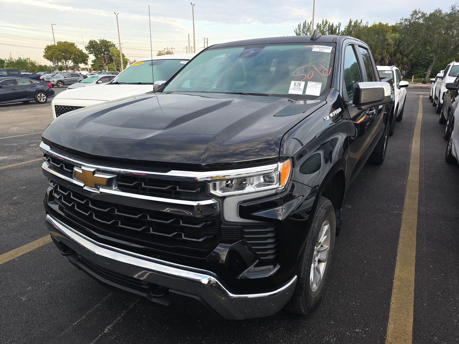 2023 Chevrolet Silverado 1500 LT AWD