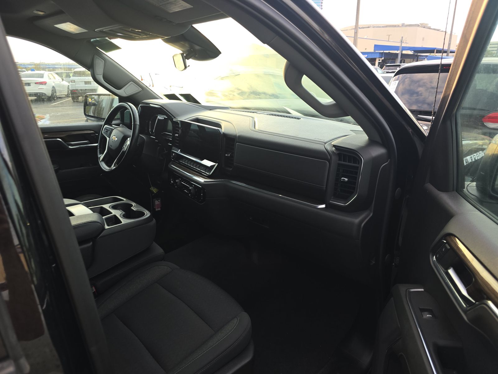 2023 Chevrolet Silverado 1500 LT AWD