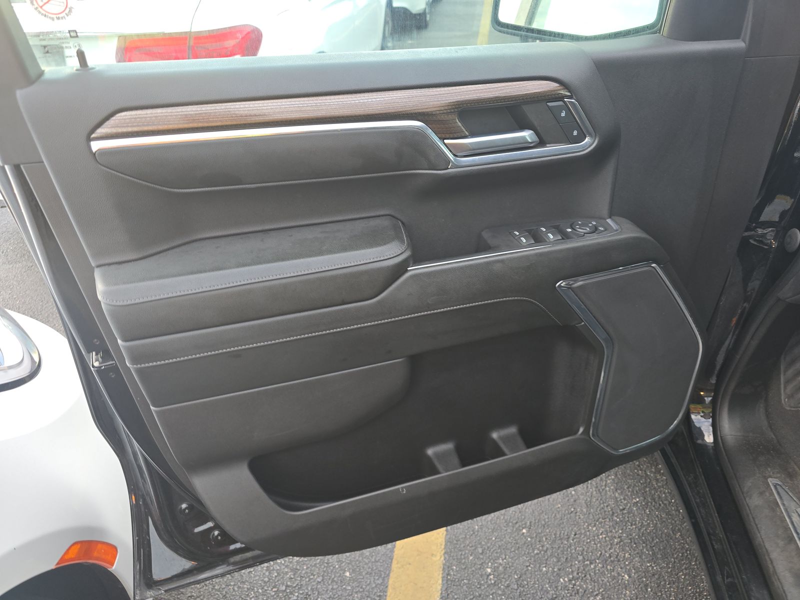 2023 Chevrolet Silverado 1500 LT AWD