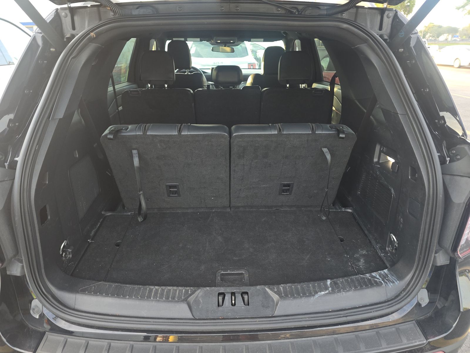 2025 Ford Explorer ST-Line AWD