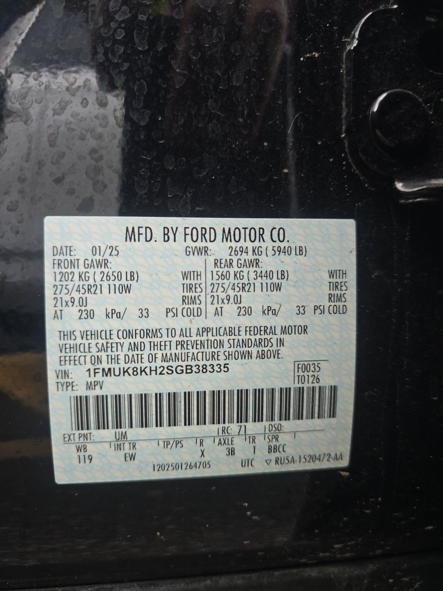 2025 Ford Explorer ST-Line AWD