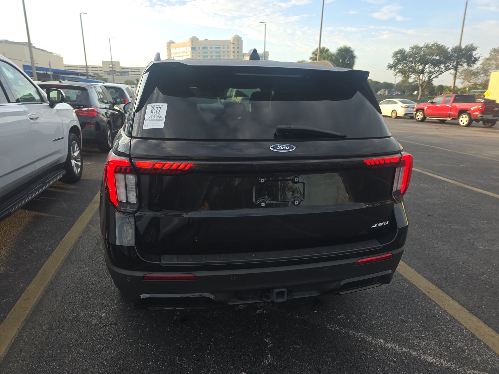 2025 Ford Explorer ST-Line AWD