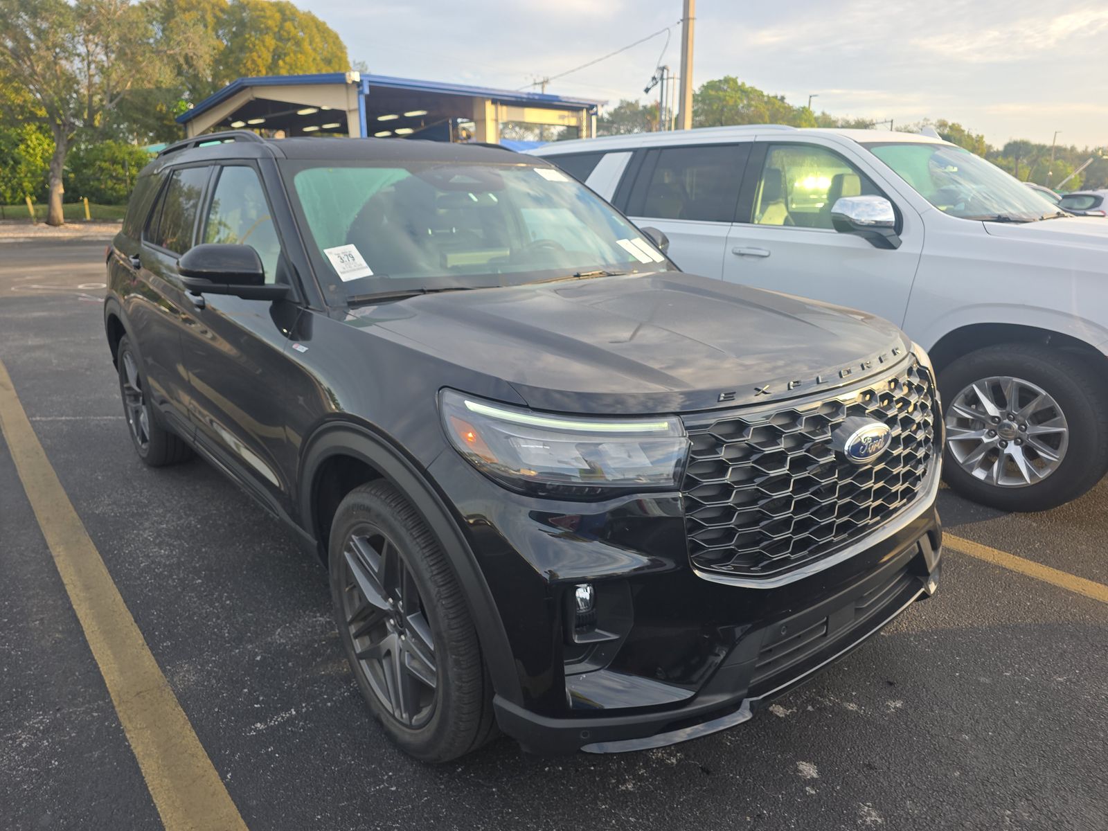 2025 Ford Explorer ST-Line AWD