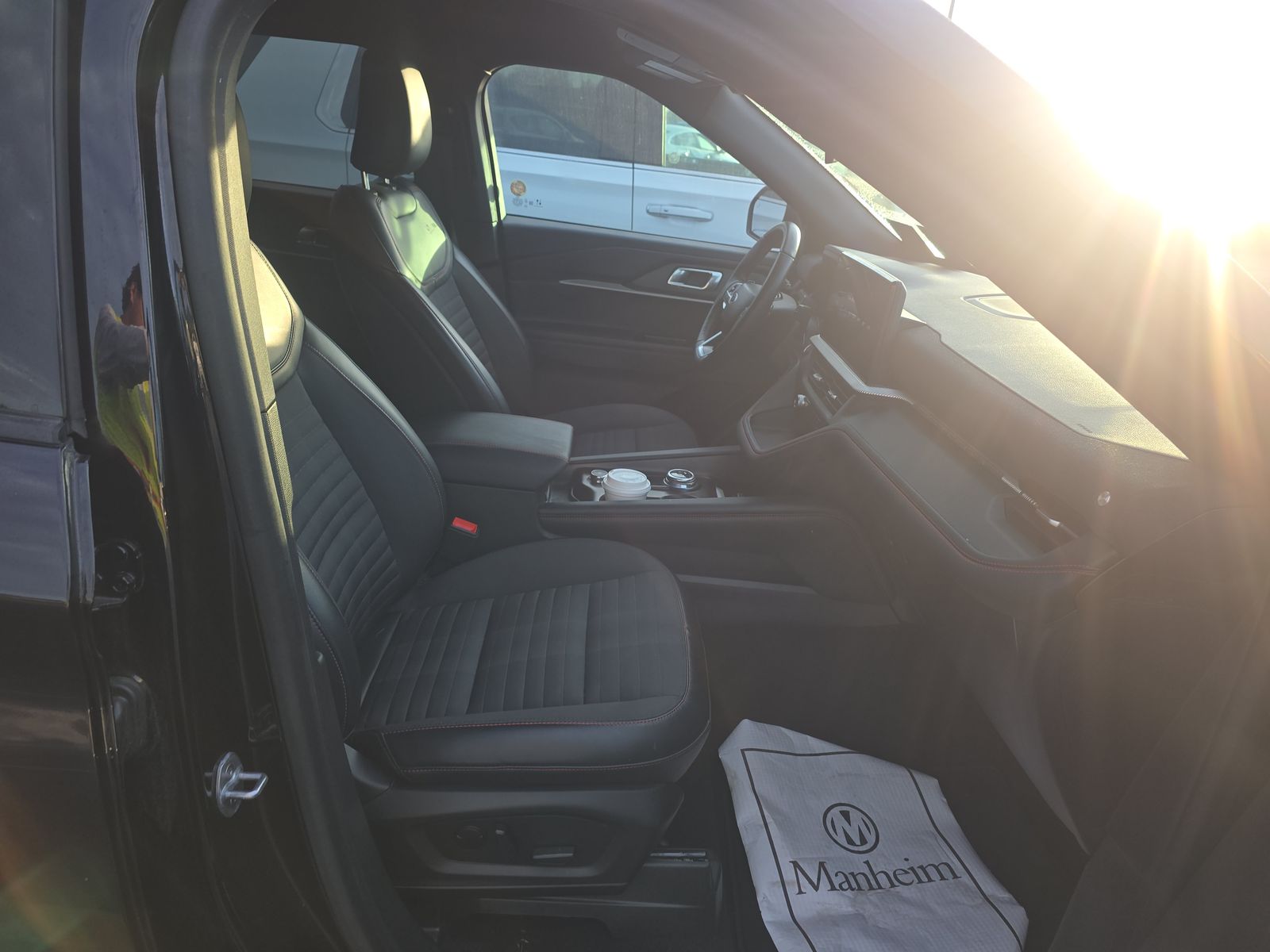 2025 Ford Explorer ST-Line AWD