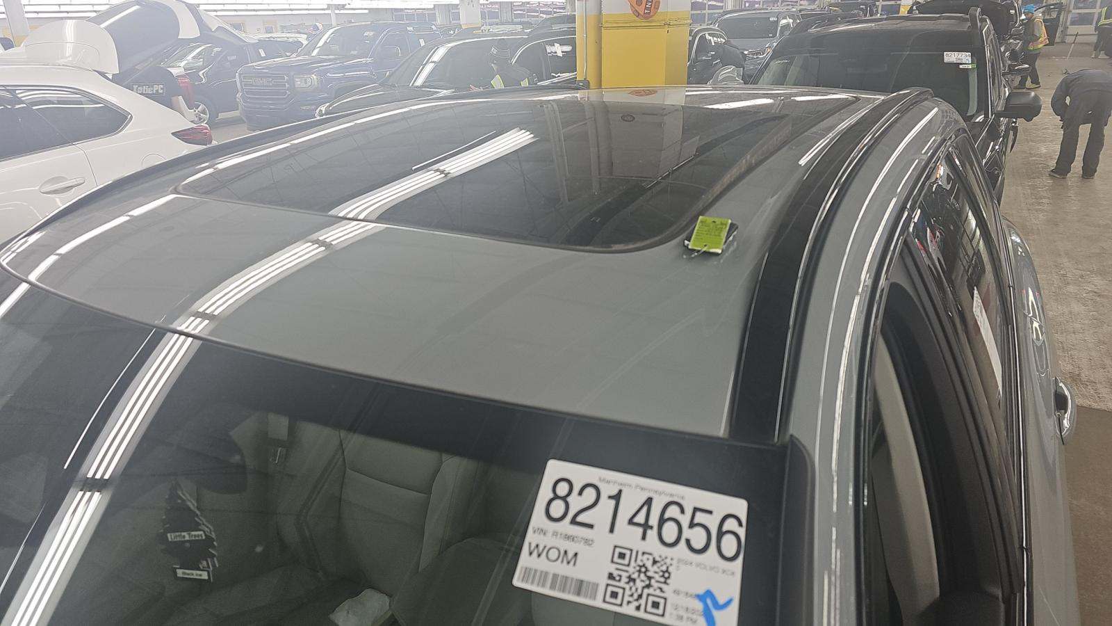 2024 Volvo XC60 Recharge T8 Plus AWD