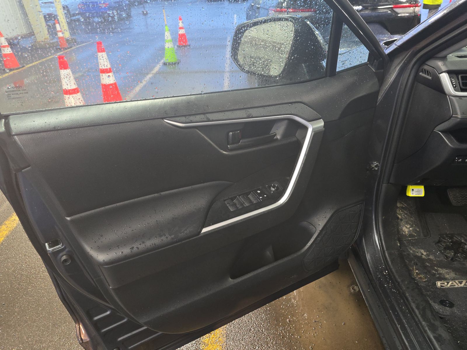 2024 Toyota RAV4 Hybrid LE AWD