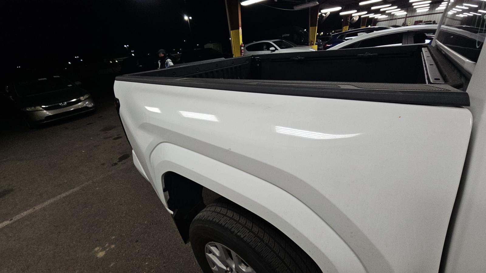 2024 Toyota Tacoma SR5 AWD