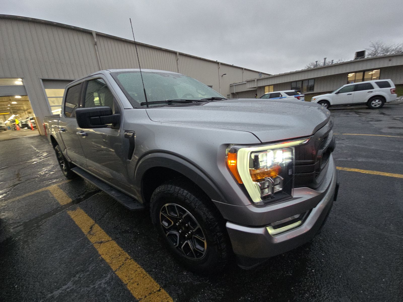 2023 Ford F-150 XLT AWD