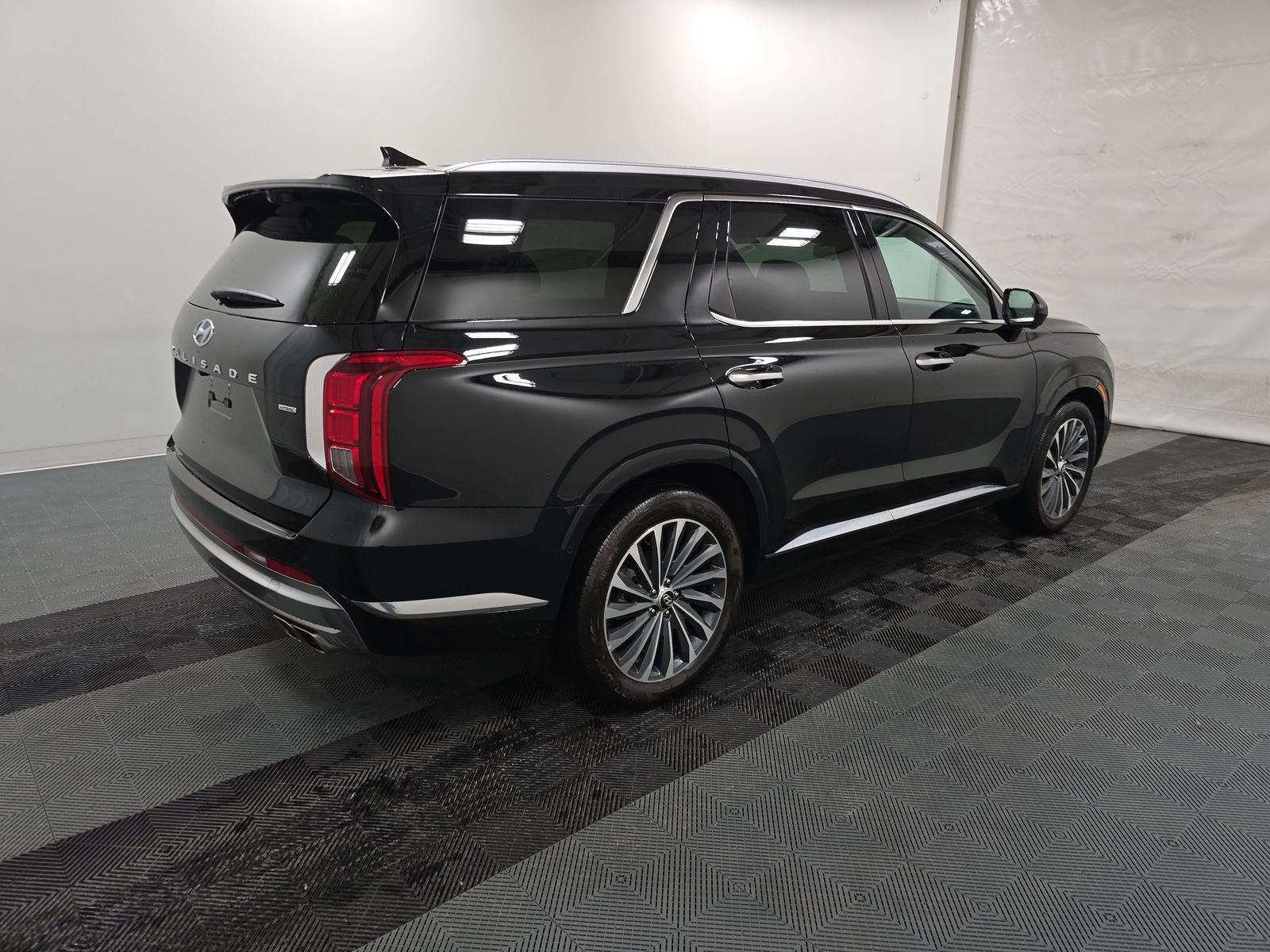 HYUNDAI CALLIGRAPH - 5