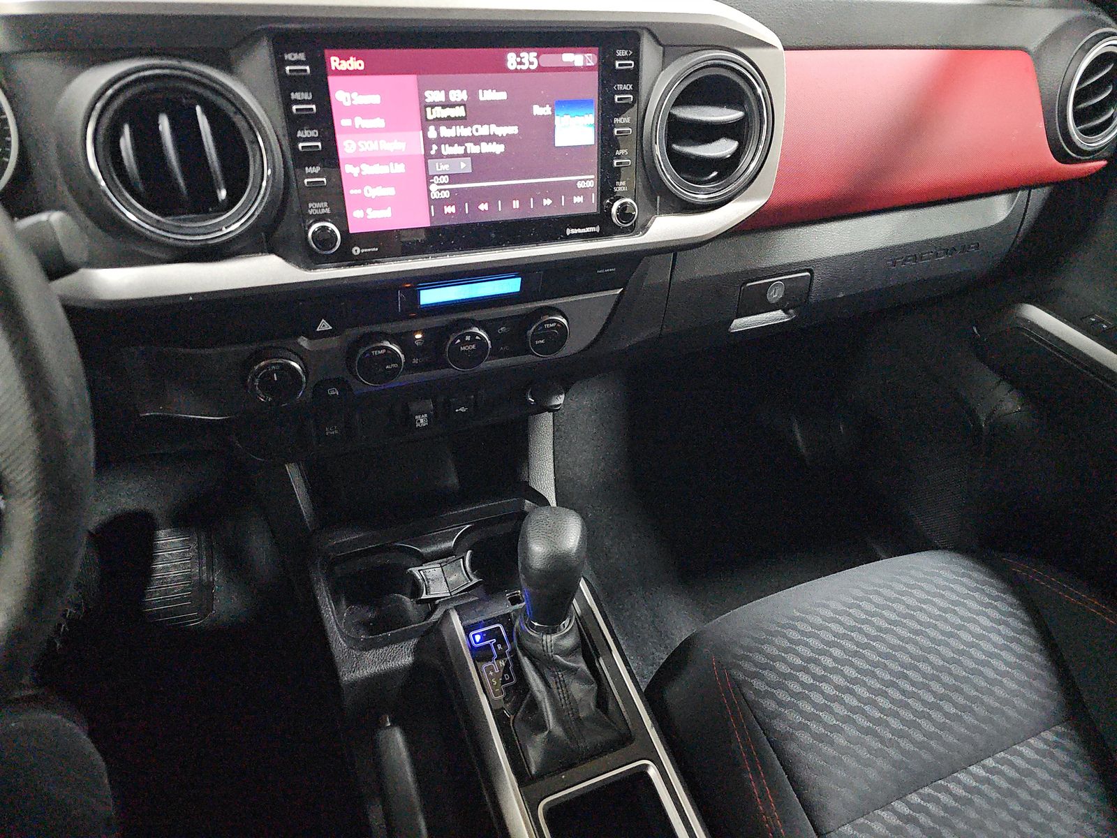 2022 Toyota Tacoma SR5 AWD