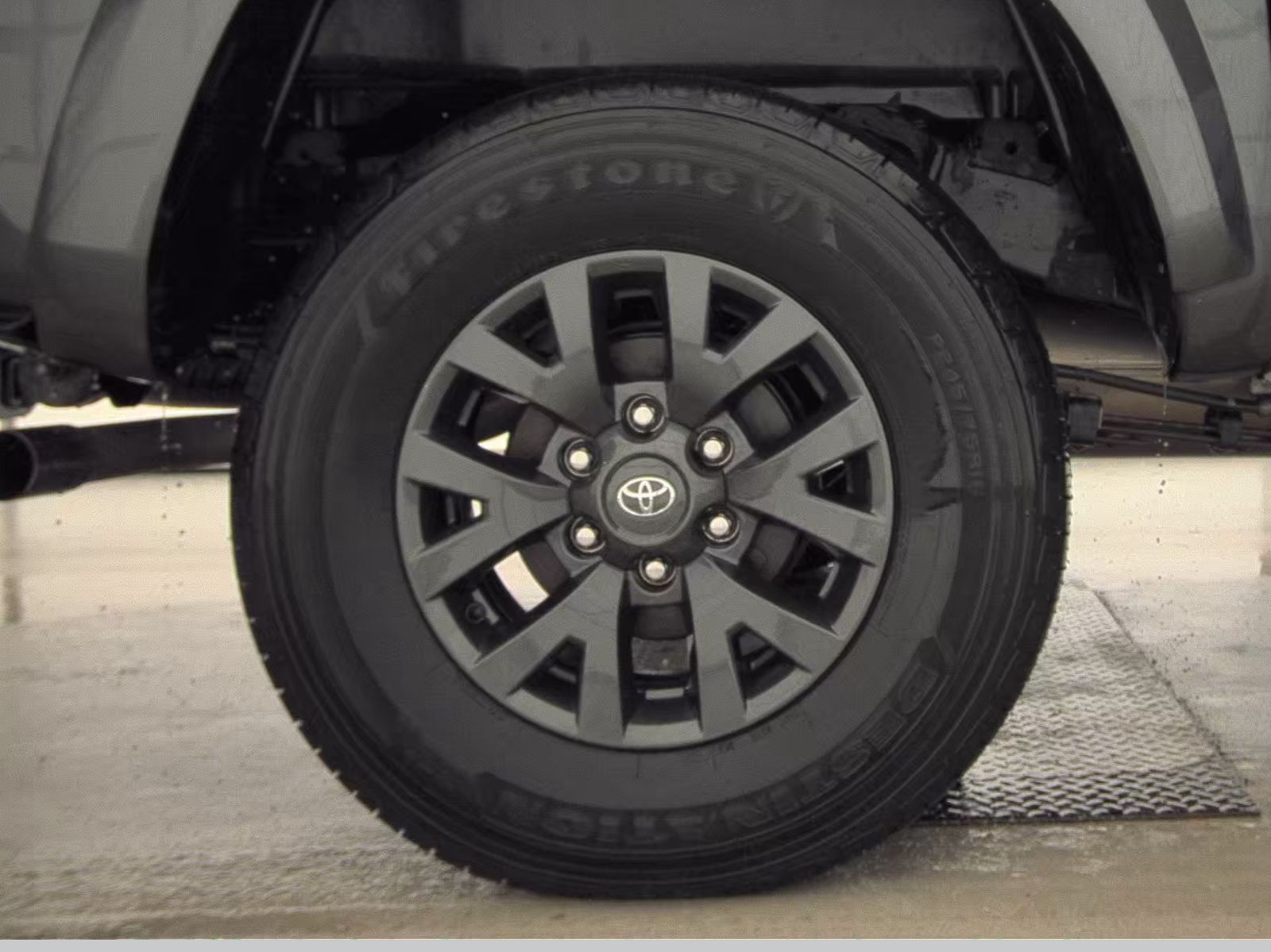 2022 Toyota Tacoma SR5 AWD