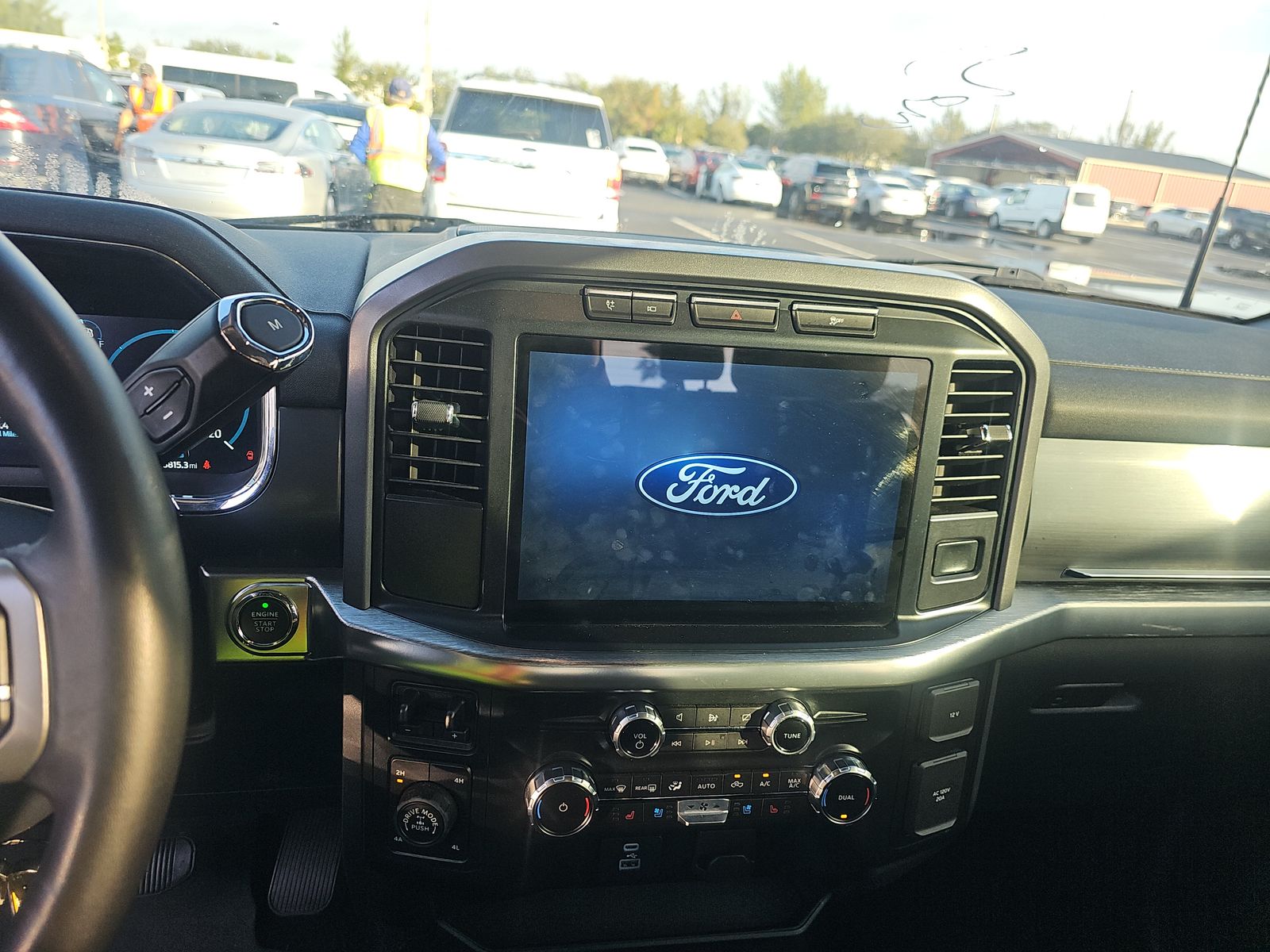 2022 Ford F-150 Hybrid Lariat AWD