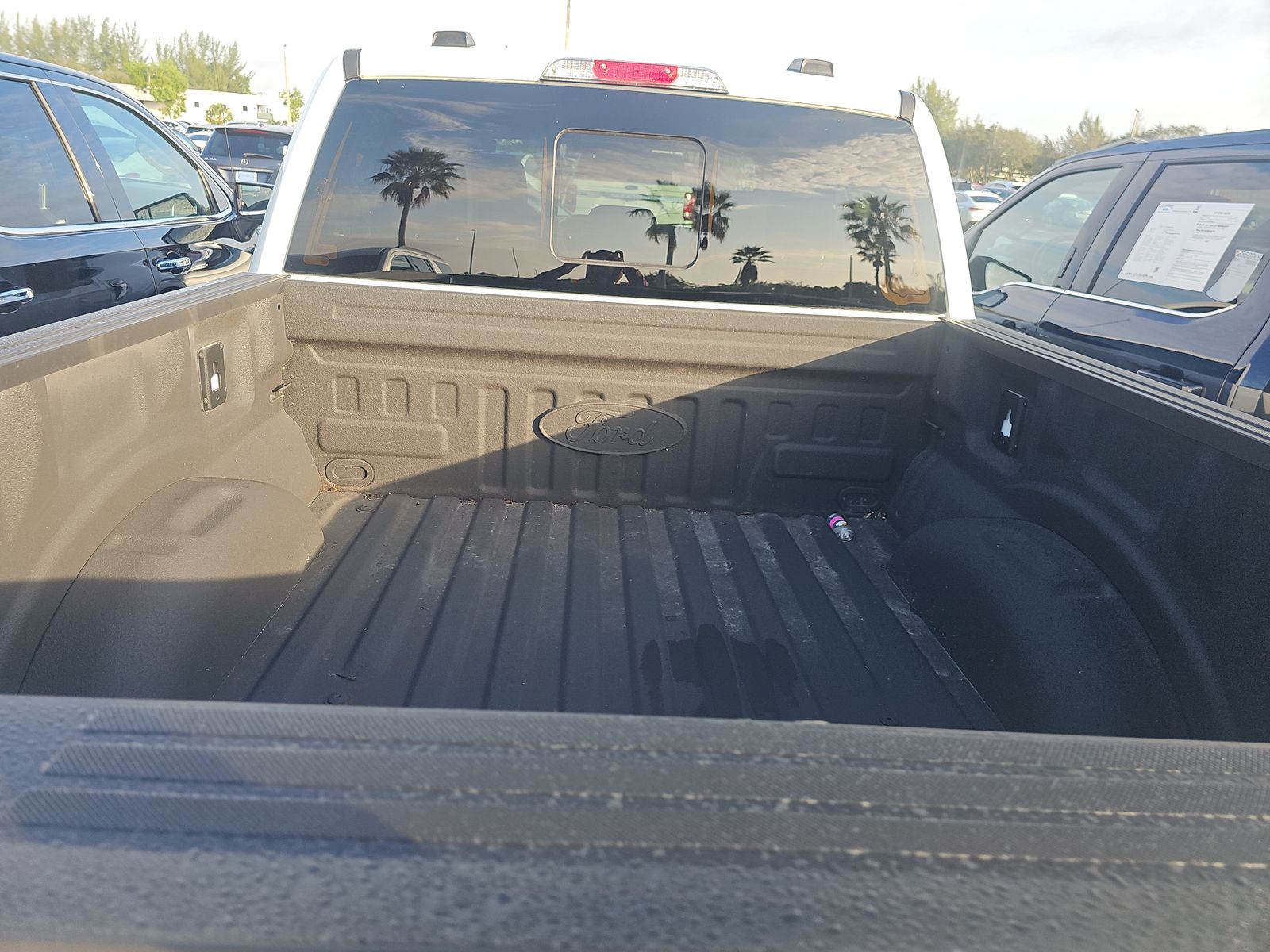 2022 Ford F-150 Hybrid Lariat AWD