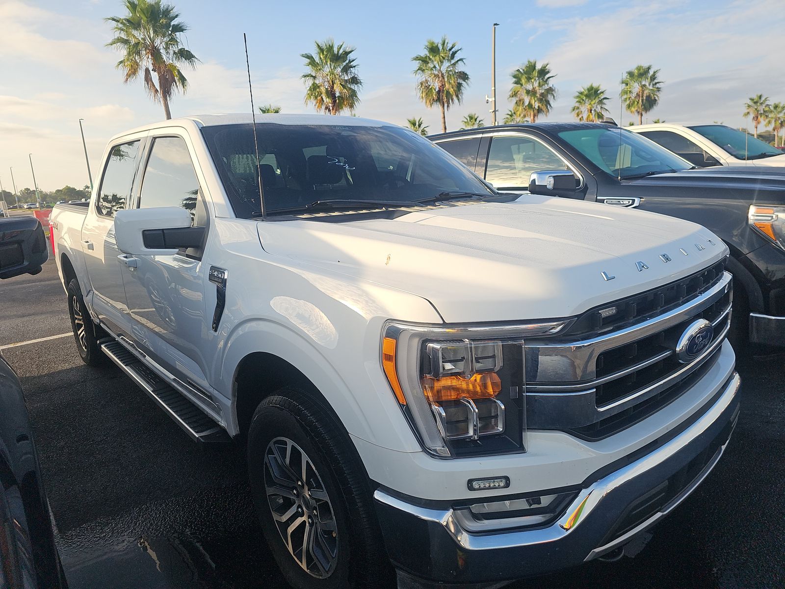 2022 Ford F-150 Hybrid Lariat AWD