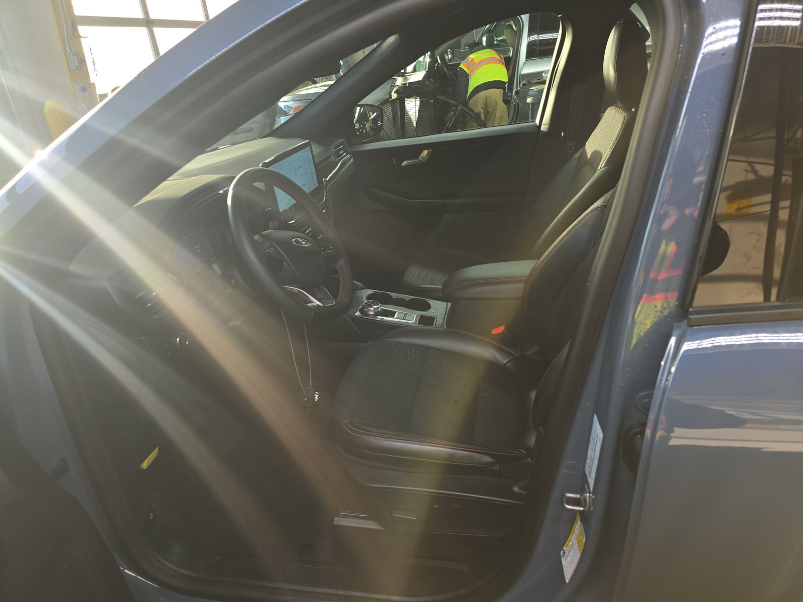 2025 Ford Escape Hybrid ST-Line Elite AWD