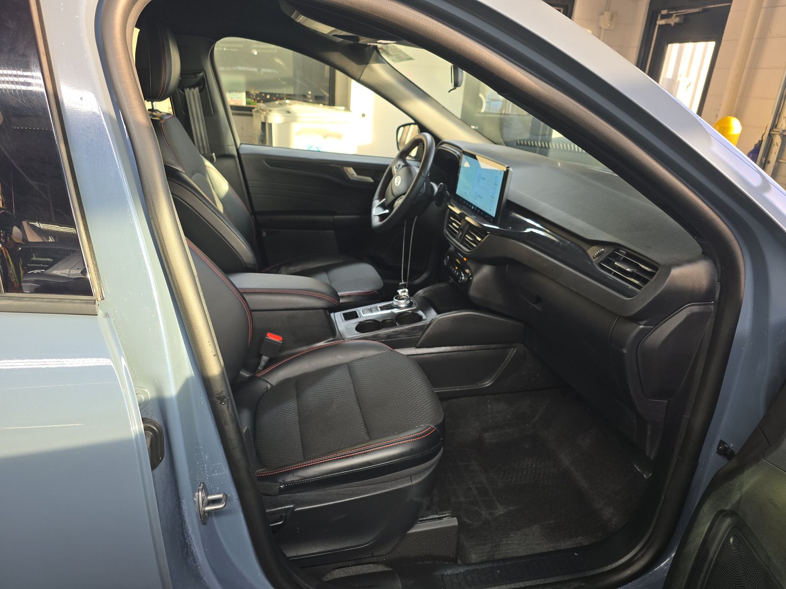 2025 Ford Escape Hybrid ST-Line Elite AWD