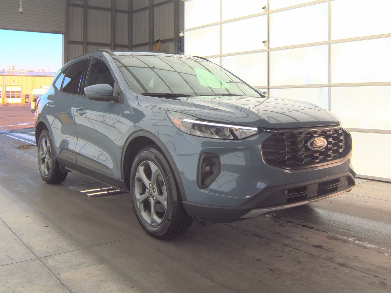 2025 Ford Escape Hybrid ST-Line Elite AWD