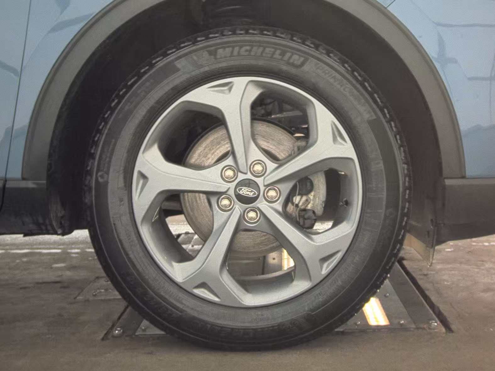 2025 Ford Escape Hybrid ST-Line Elite AWD