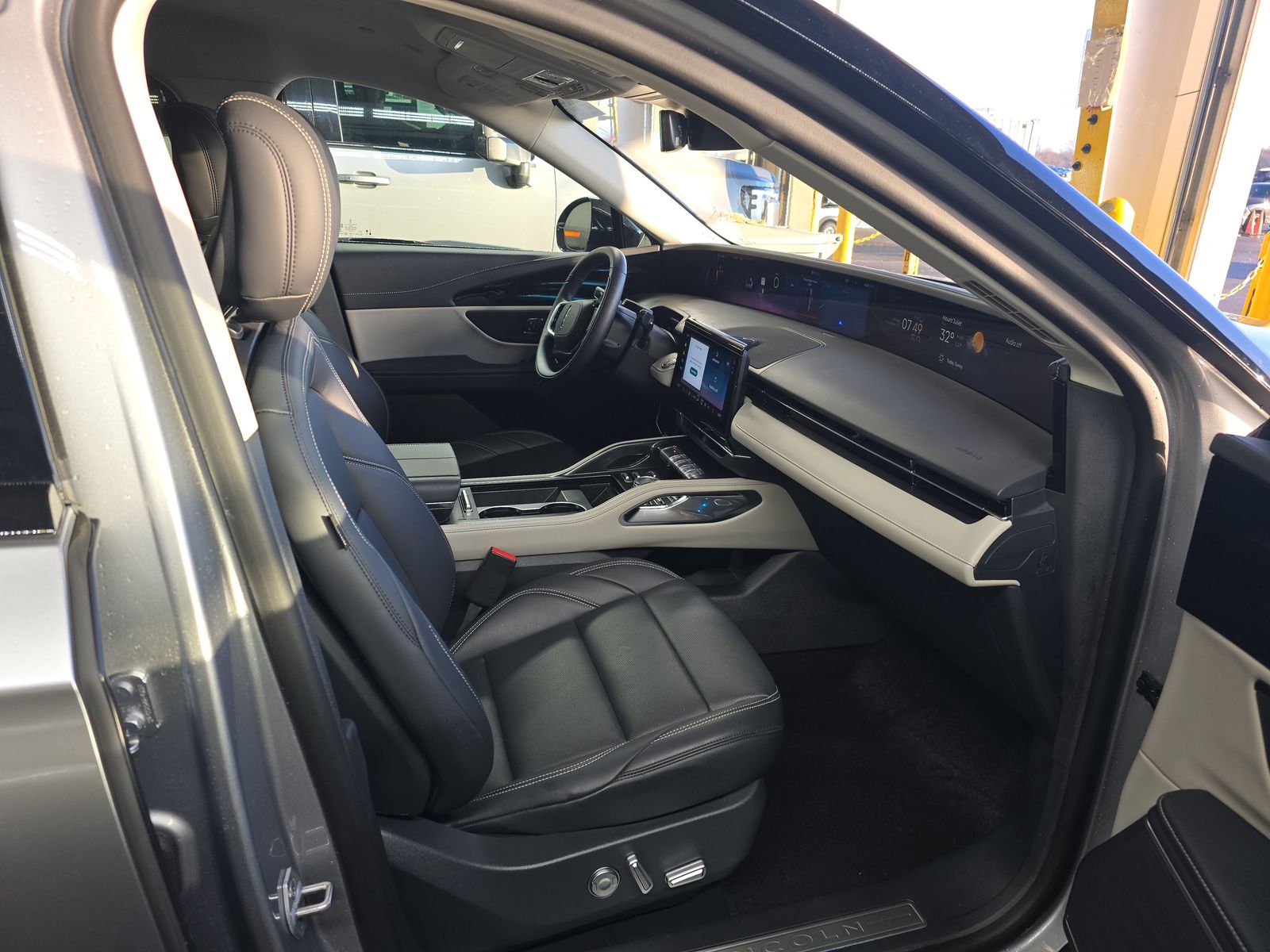 2025 Lincoln Nautilus Premiere AWD