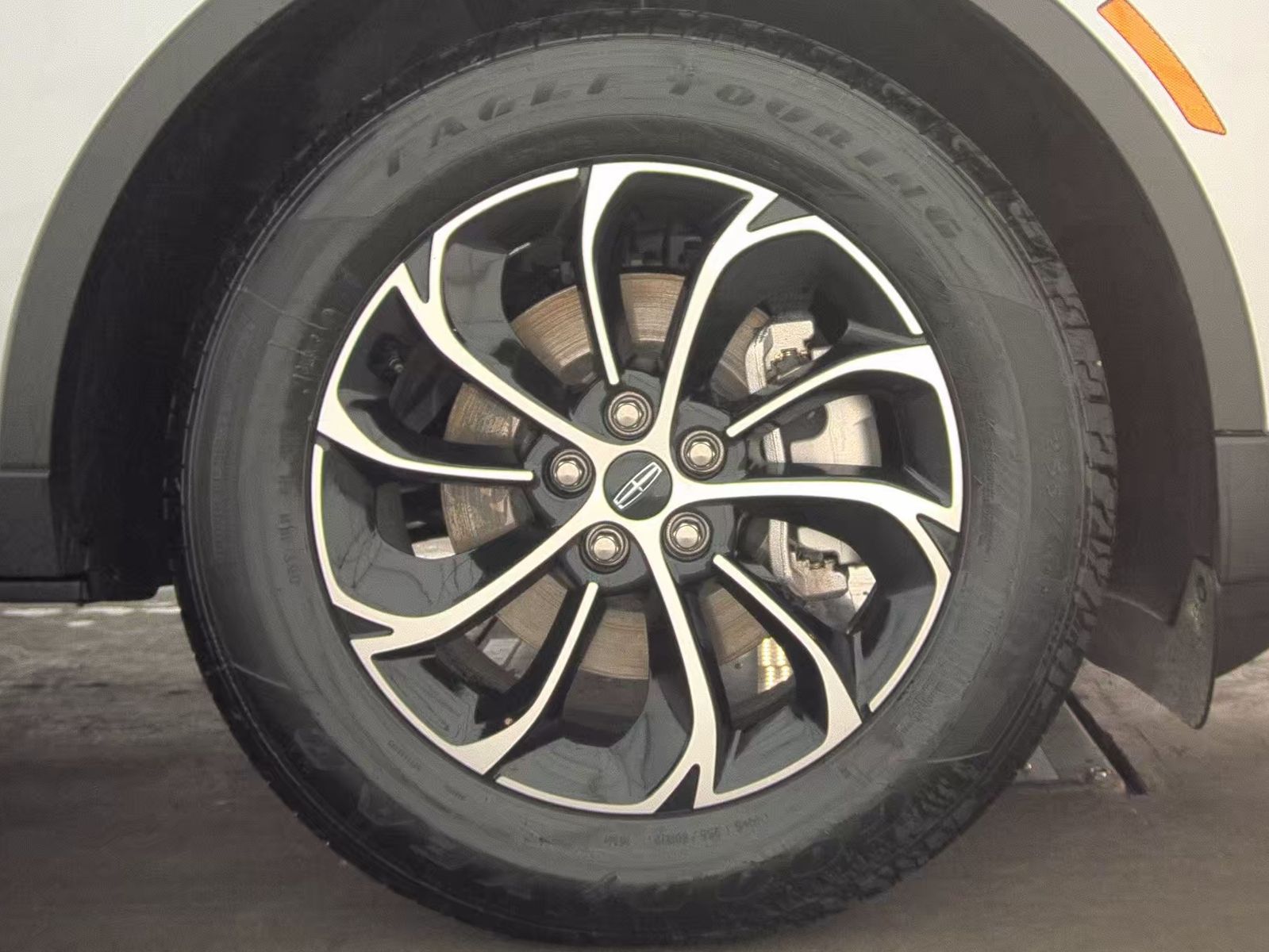 2025 Lincoln Nautilus Premiere AWD