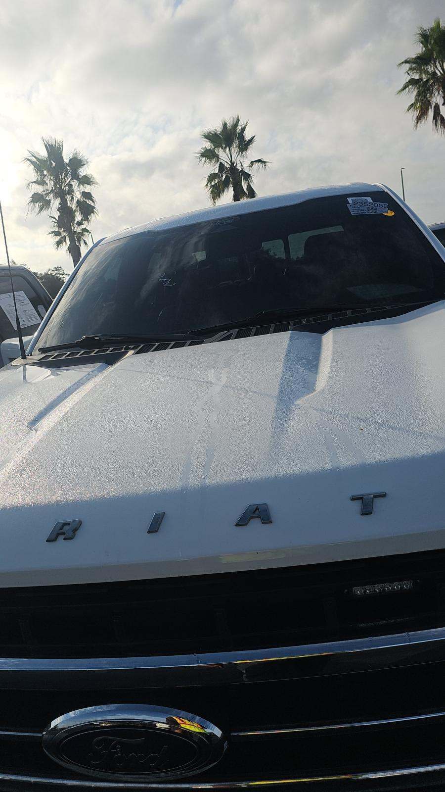 2022 Ford F-150 Hybrid Lariat AWD