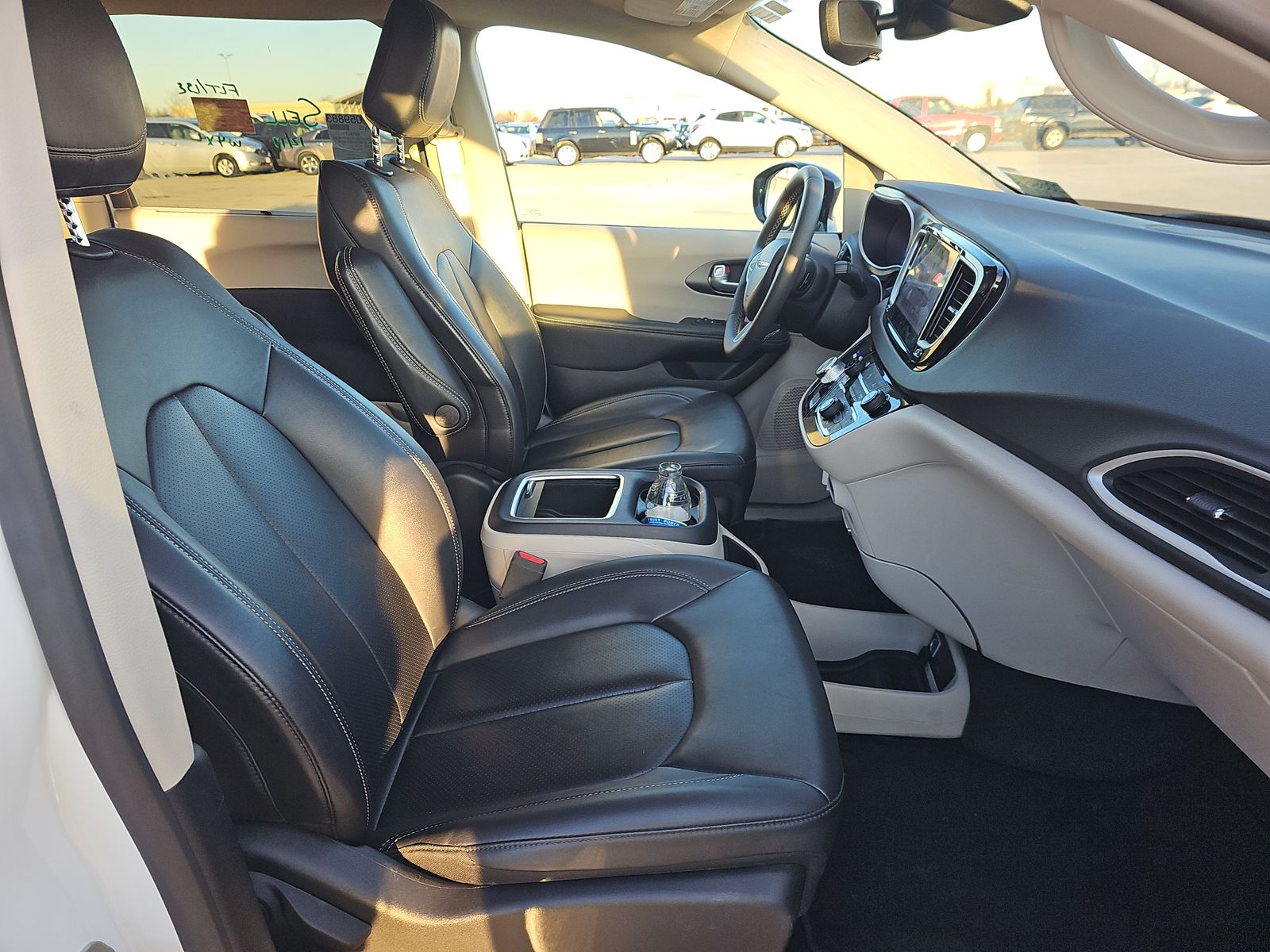 2024 Chrysler Pacifica Touring L FWD