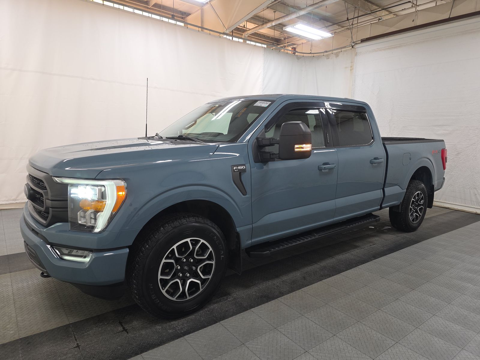 2023 Ford F-150 XLT AWD