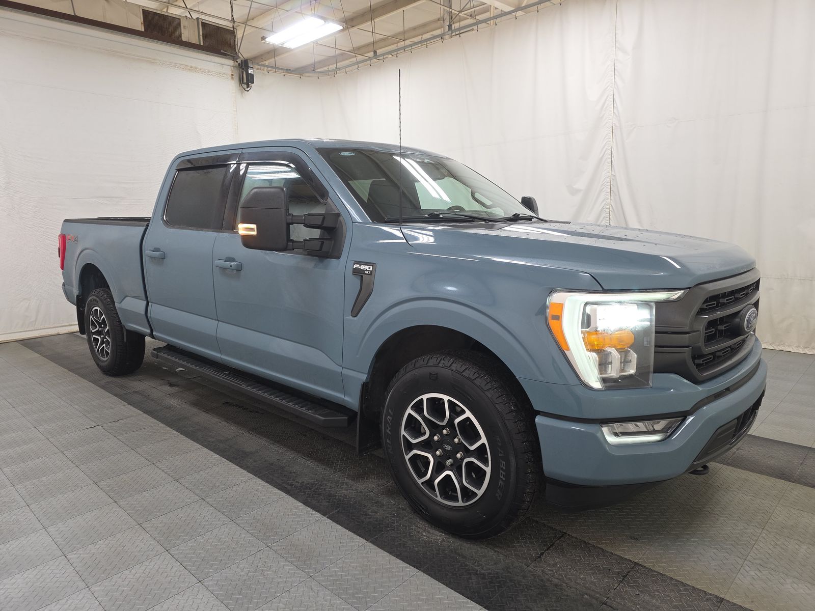2023 Ford F-150 XLT AWD