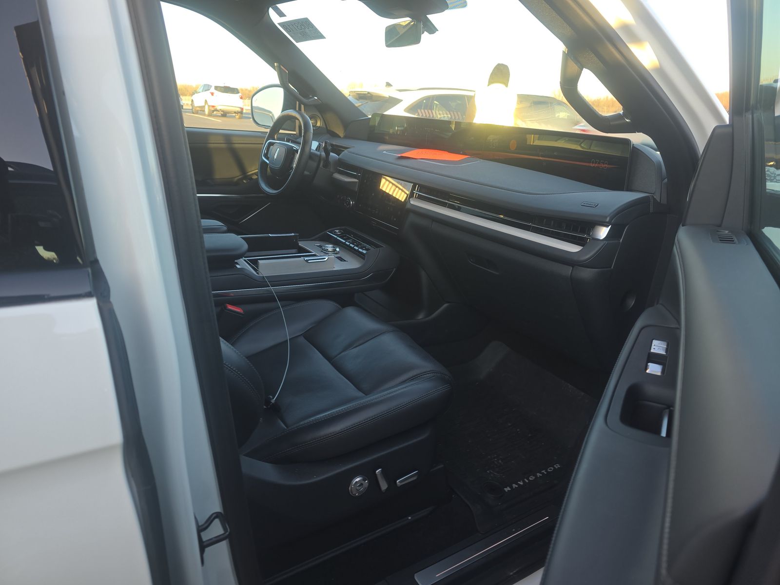 2025 Lincoln Navigator L Reserve AWD