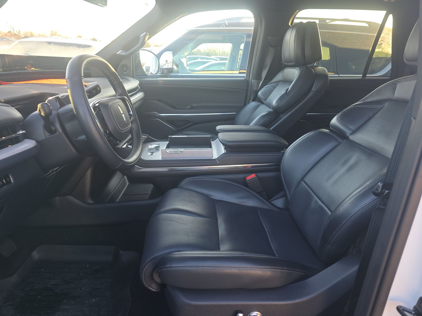 2025 Lincoln Navigator L Reserve AWD