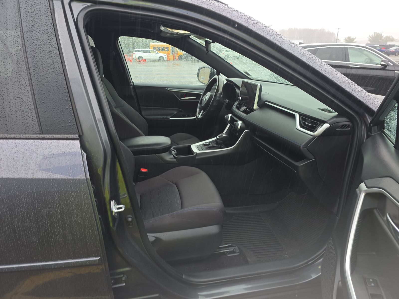 2024 Toyota RAV4 Hybrid SE AWD