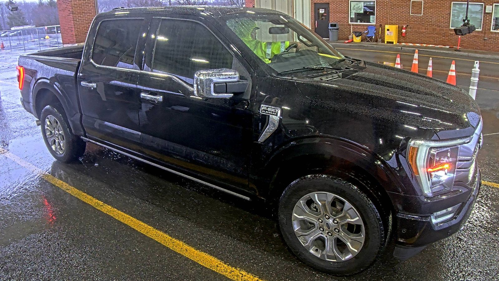 2023 Ford F-150 Platinum AWD