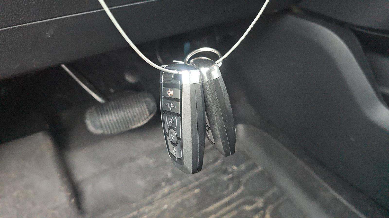 2023 Ford F-150 Lariat AWD