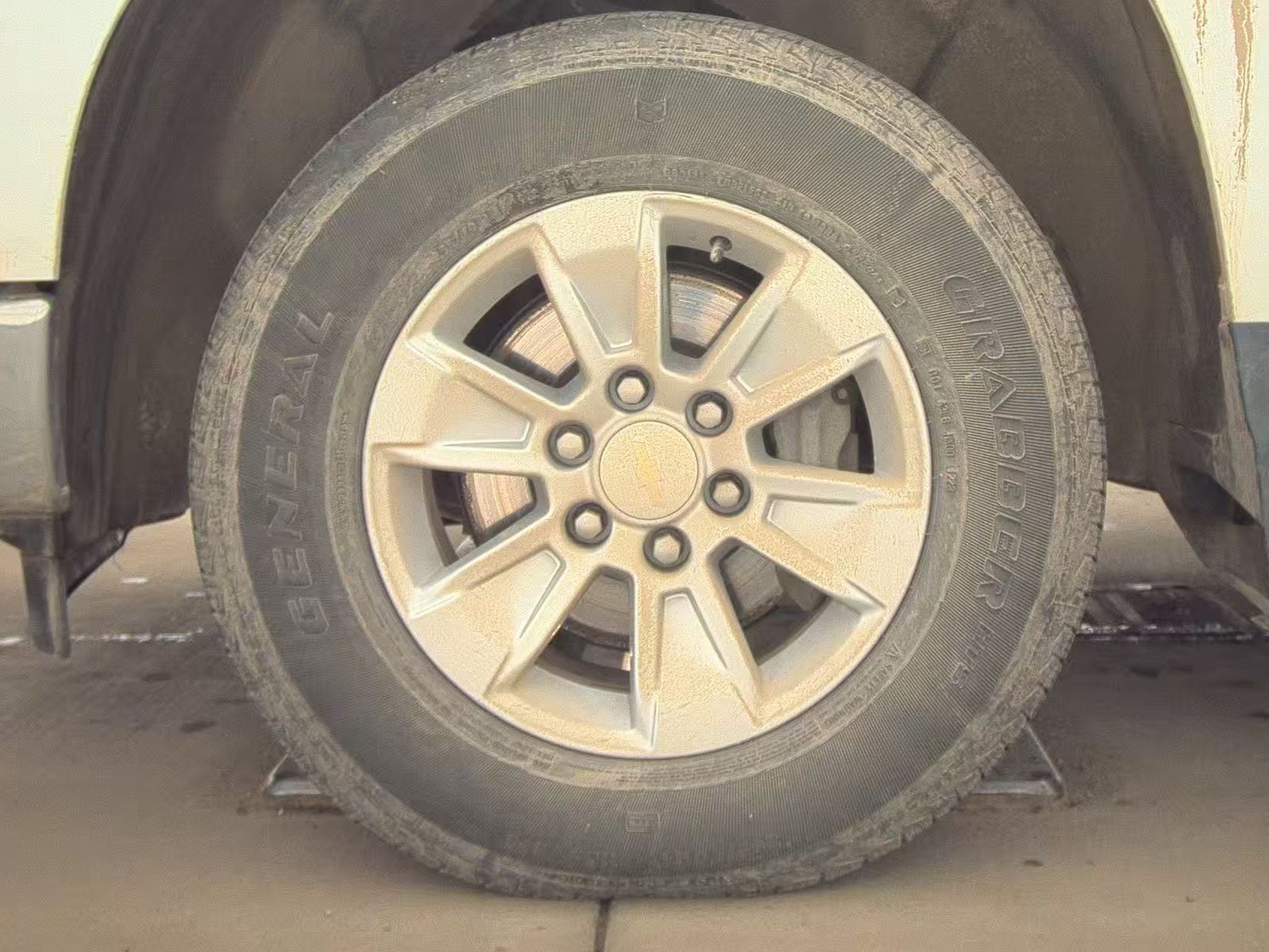 2023 Chevrolet Silverado 1500 LT AWD