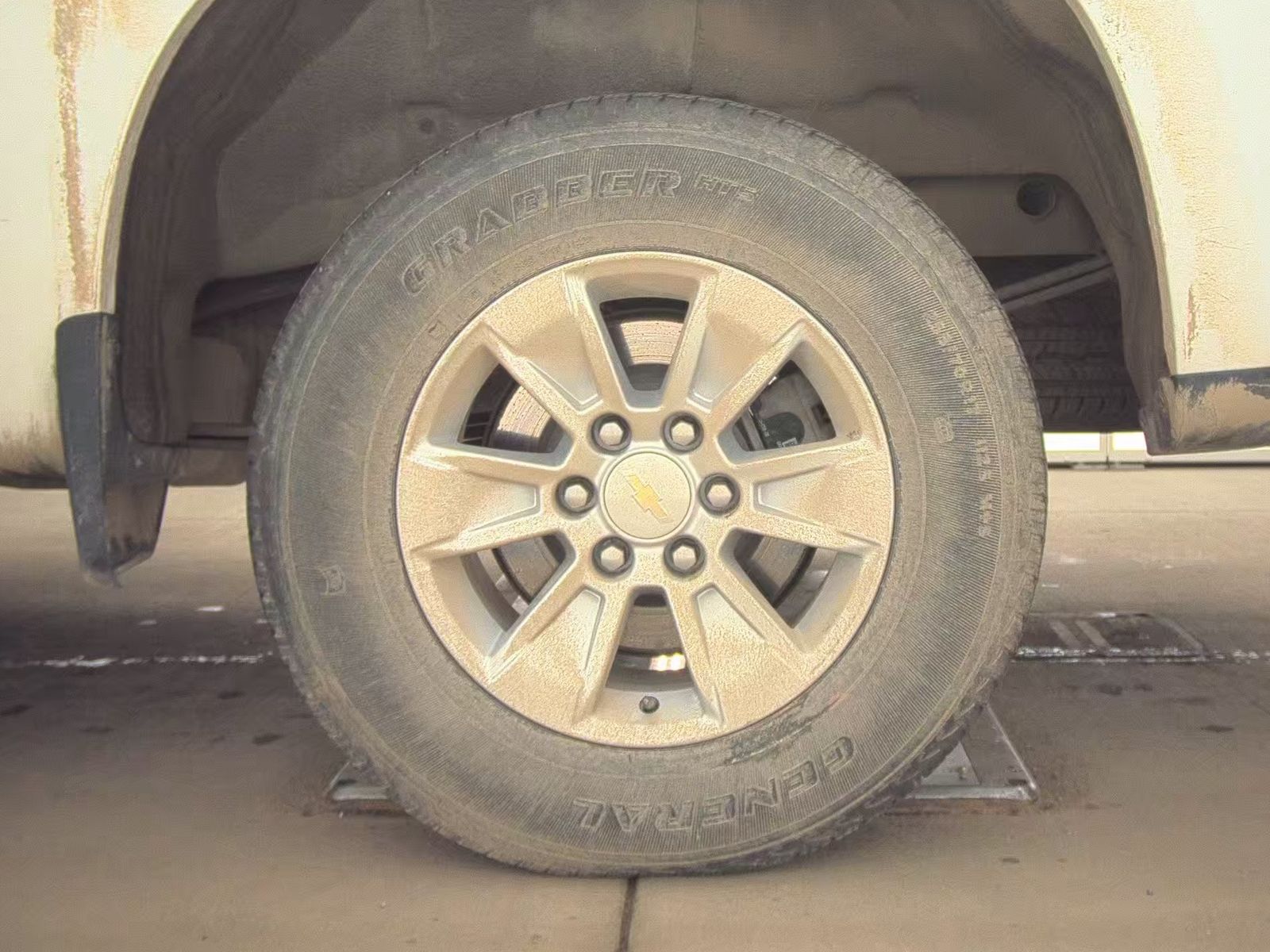 2023 Chevrolet Silverado 1500 LT AWD