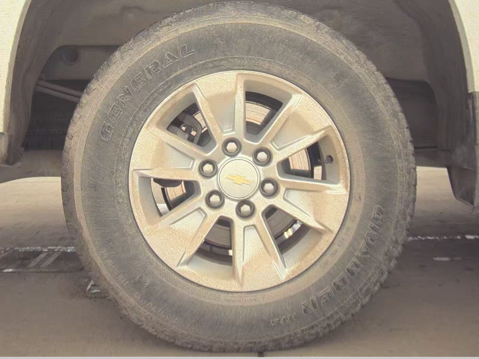 2023 Chevrolet Silverado 1500 LT AWD