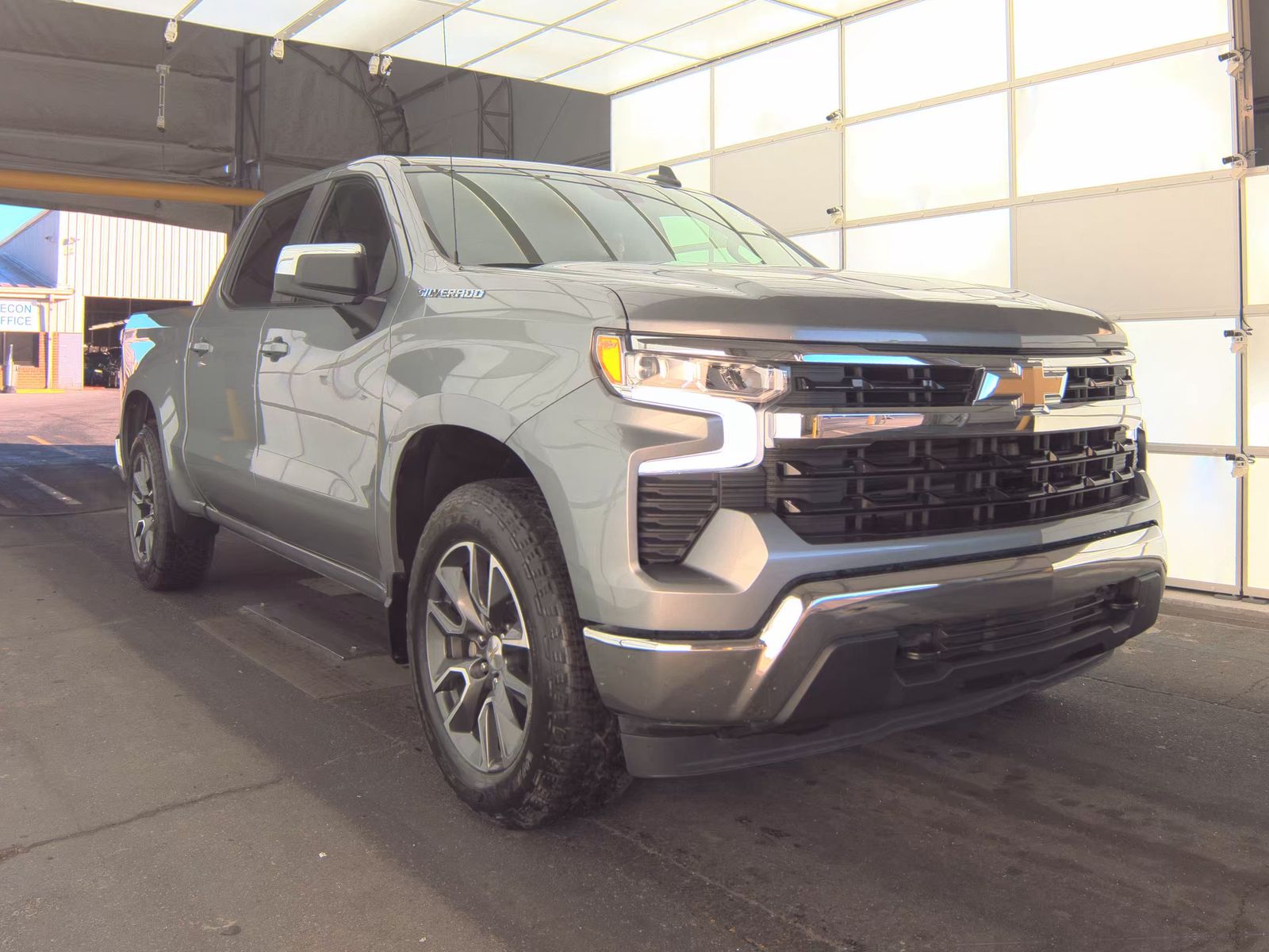 2023 Chevrolet Silverado 1500 LT AWD