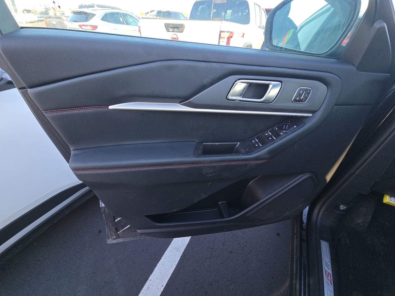 2025 Ford Explorer ST-Line FWD