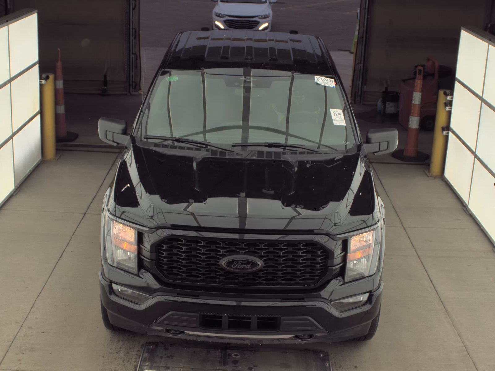 2023 Ford F-150 XL AWD