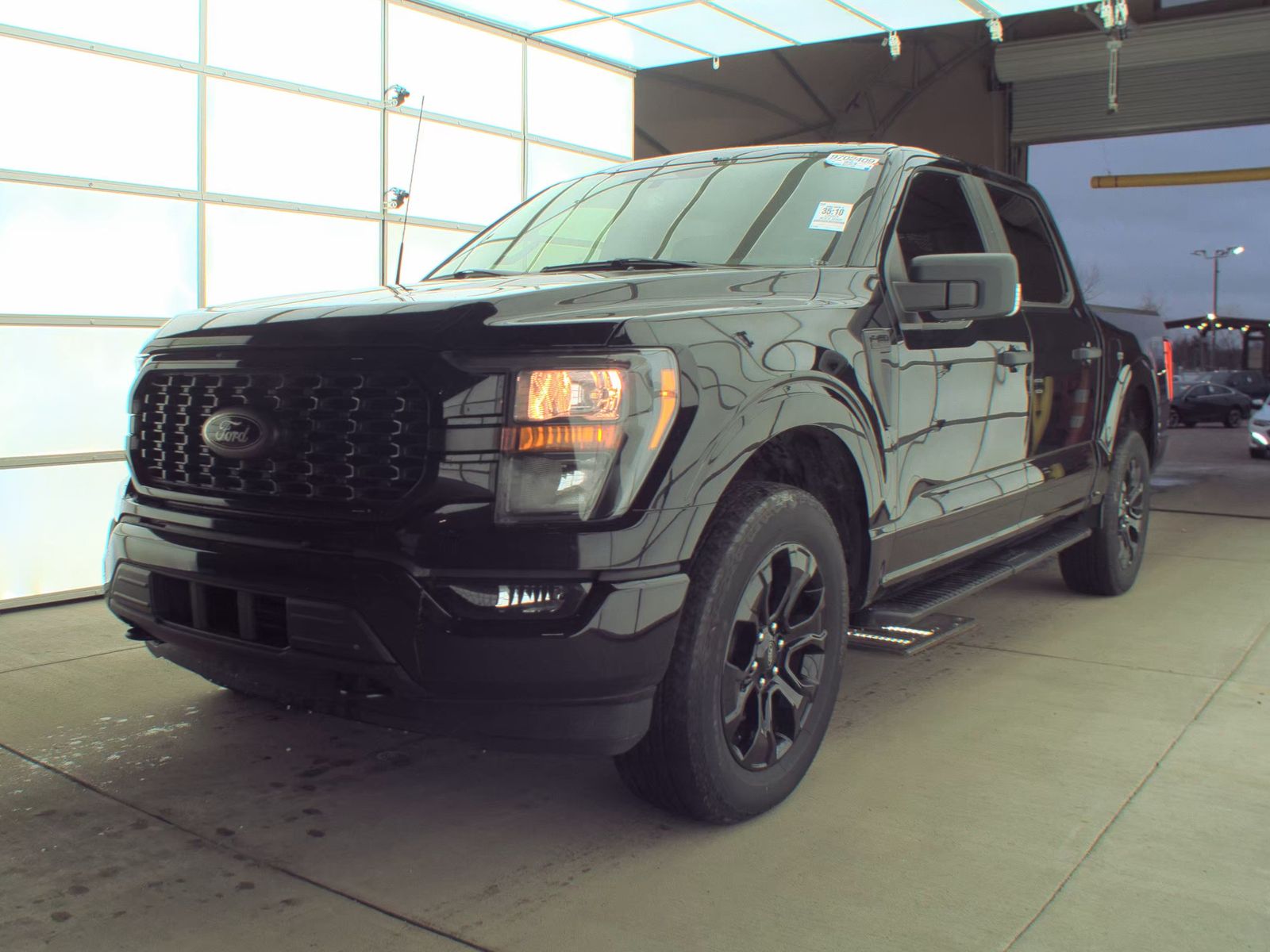 2023 Ford F-150 XL AWD